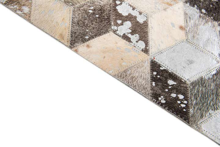 8' x 10' Cowhide Stocks Rug