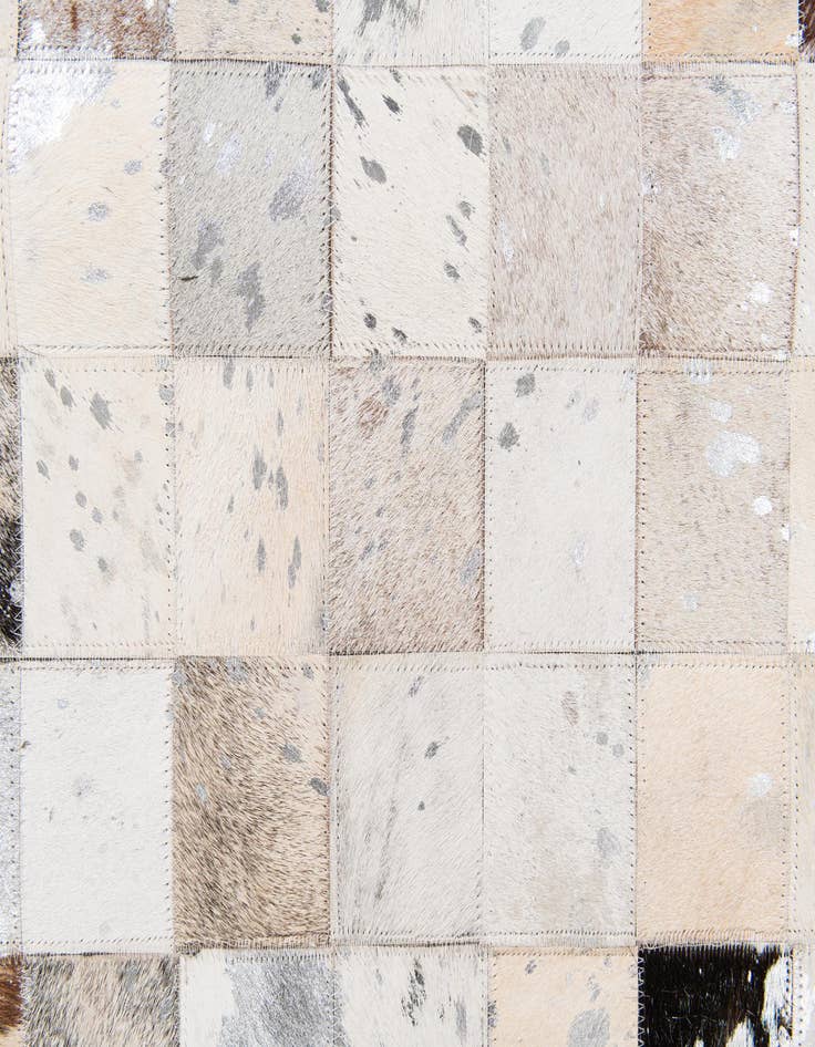 Detail image of 7' 11 x 9' 11 Cowhide Stocks Rug