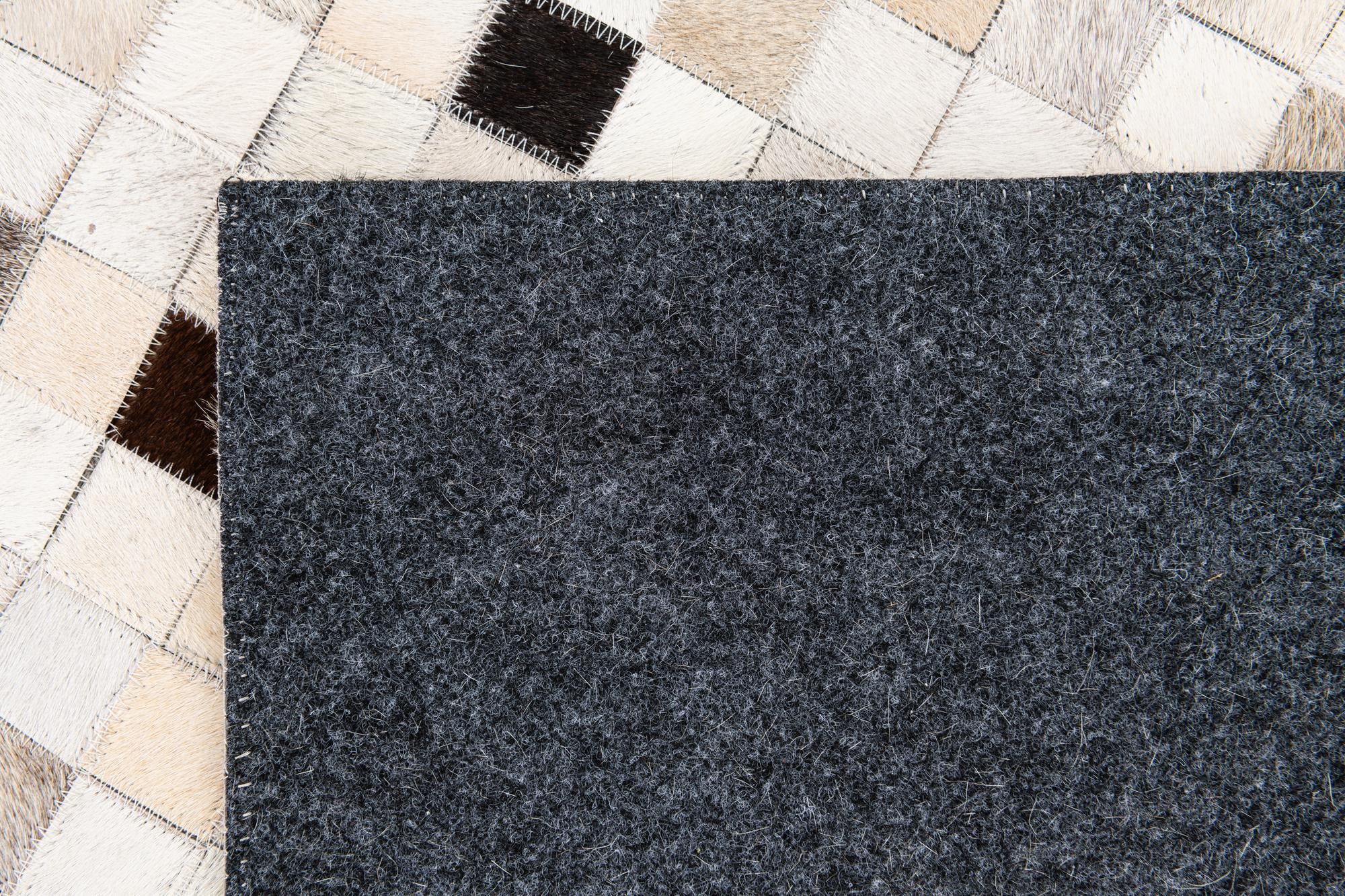 8' 1 x 10' Cowhide Stocks Rug