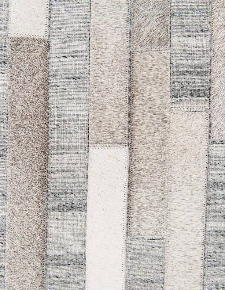 Detail image of 8' x 10' 2 Cowhide Stocks Rug