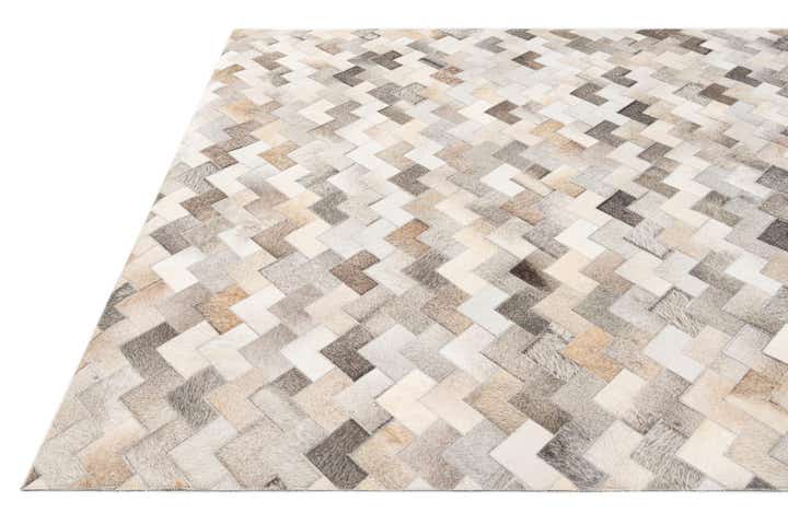 5' 7 x 7' 10 Cowhide Stocks Rug