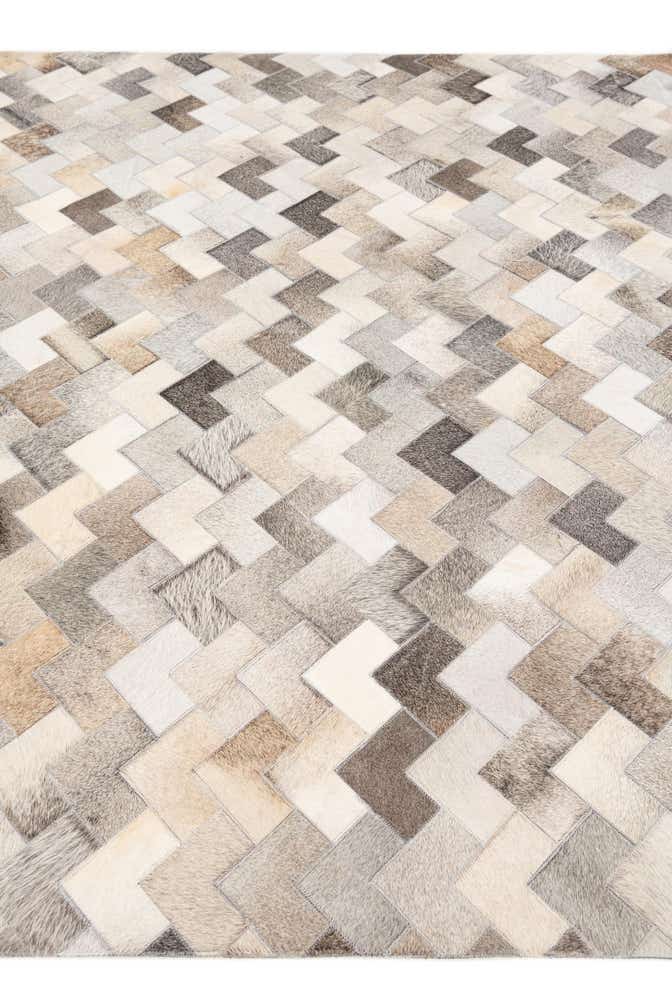 5' 7 x 7' 10 Cowhide Stocks Rug