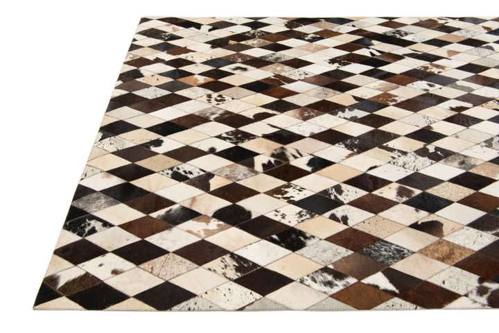 5' 7 x 8' Cowhide Stocks Rug