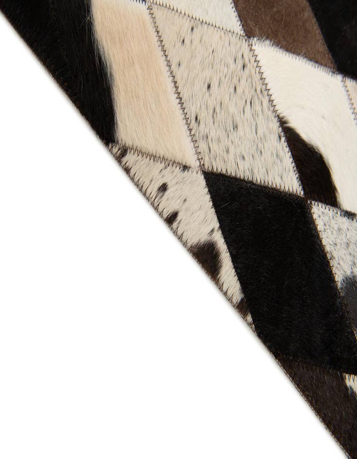 Detail image of 5' 7 x 8' Cowhide Stocks Rug