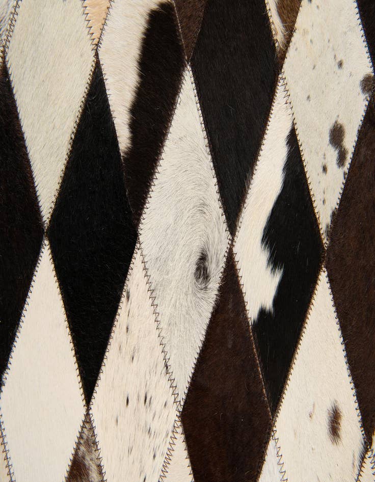 Detail image of 5' 7 x 8' Cowhide Stocks Rug