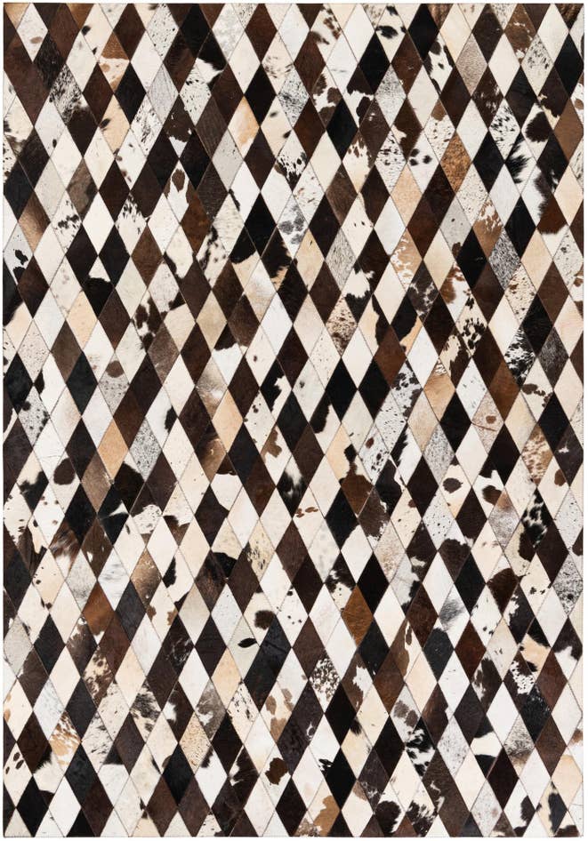 Detail image of 5' 7 x 8' Cowhide Stocks Rug