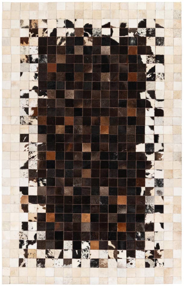 Detail image of 5' x 7' 9 Cowhide Stocks Rug