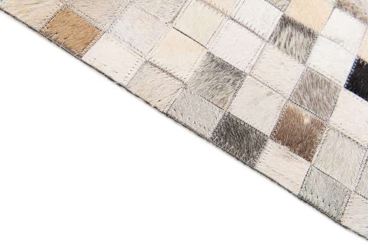 5' x 7' 11 Cowhide Stocks Rug