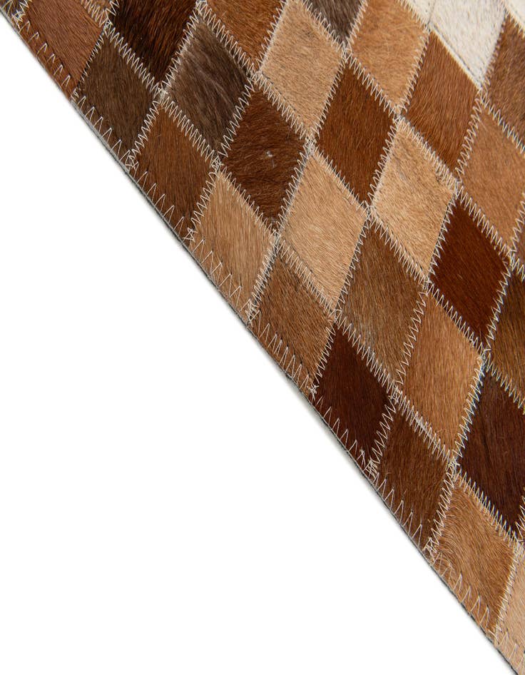 Detail image of 5' 1 x 7' 11 Cowhide Stocks Rug