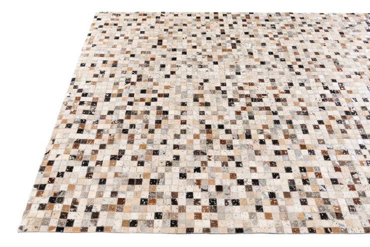 Detail image of 5' 4 x 7' 6 Cowhide Stocks Rug