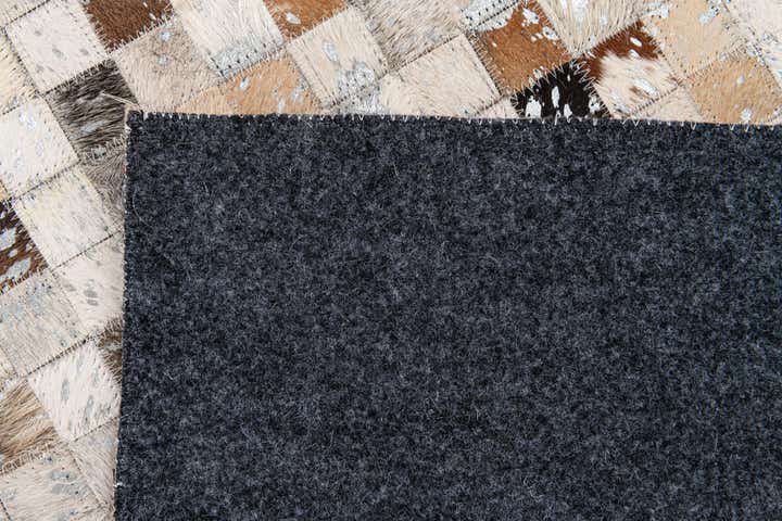 5' 4 x 7' 6 Cowhide Stocks Rug