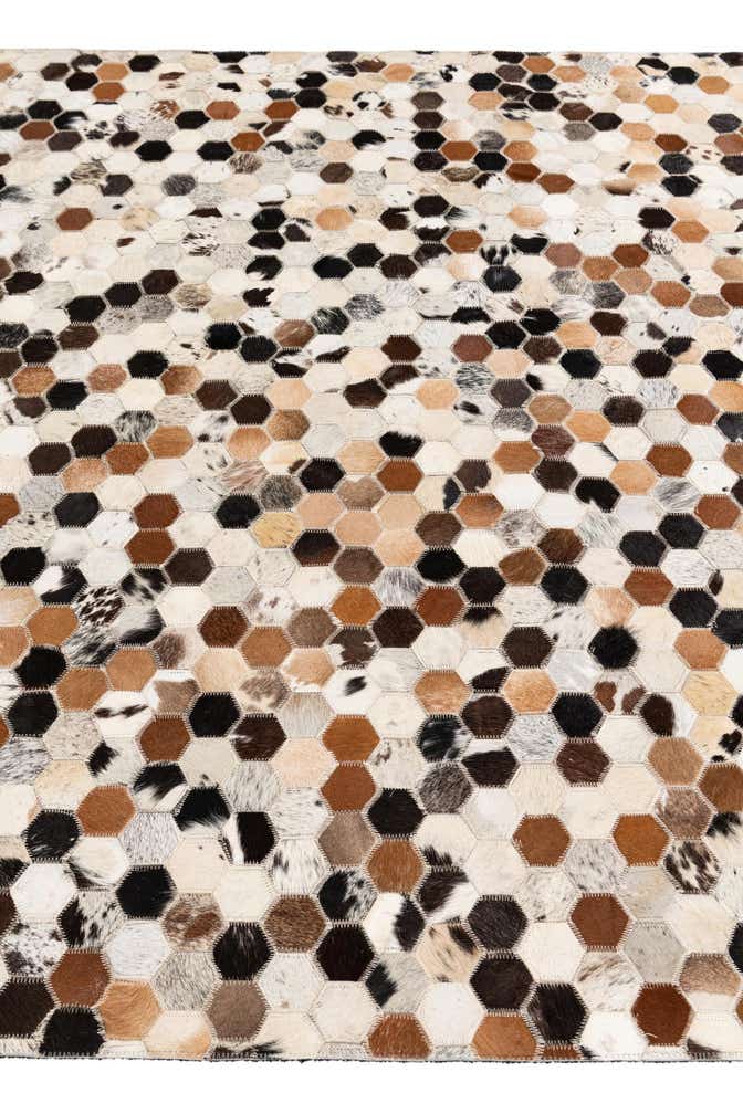 5' x 7' 10 Cowhide Stocks Rug
