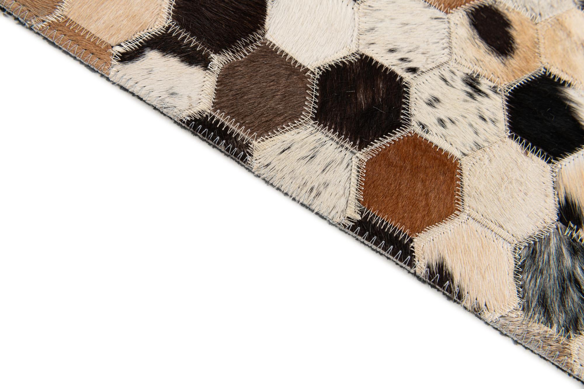 5' x 7' 10 Cowhide Stocks Rug
