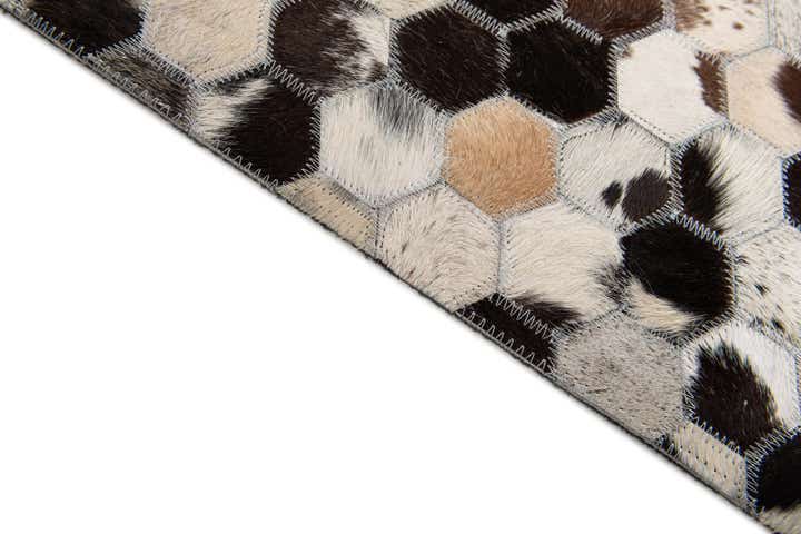 5' x 8' Cowhide Stocks Rug