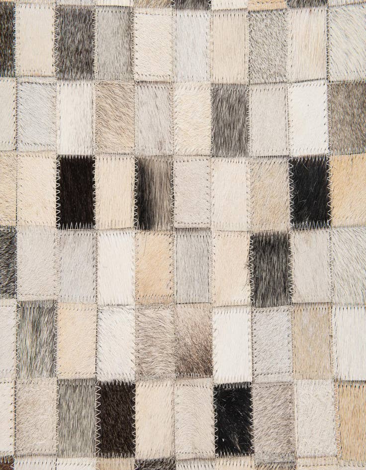 Detail image of 5' 1 x 8' Cowhide Stocks Rug