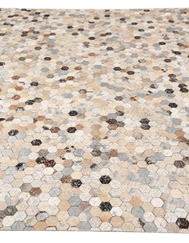 Detail image of 5' 3 x 7' 7 Cowhide Stocks Rug