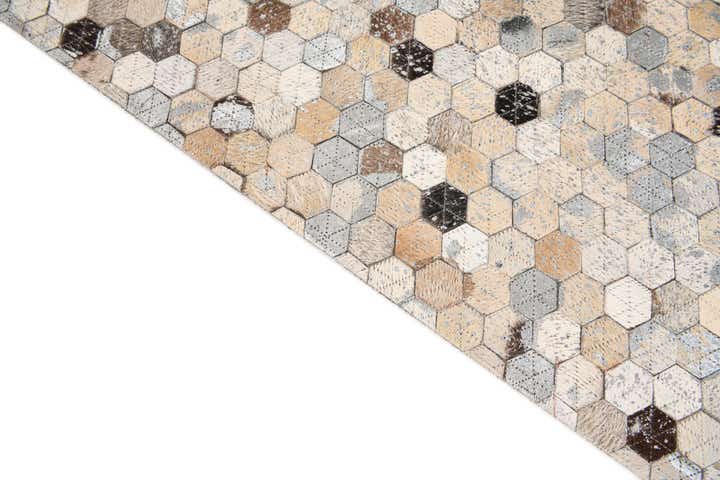 5' 3 x 7' 7 Cowhide Stocks Rug