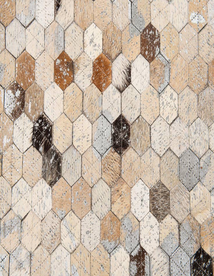 Detail image of 5' 3 x 7' 7 Cowhide Stocks Rug