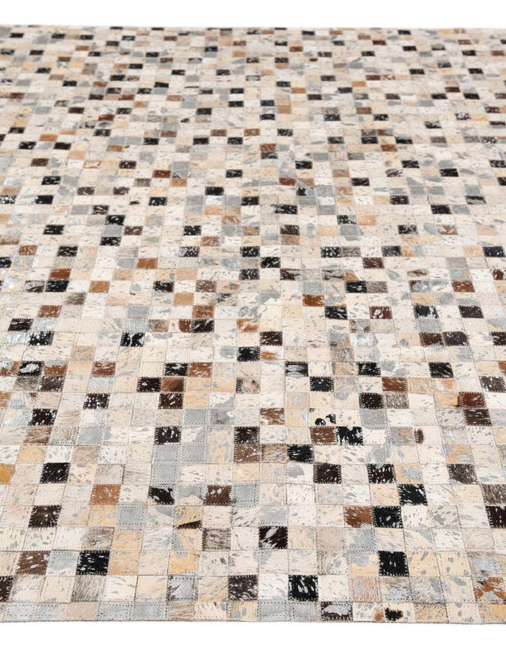 Detail image of 5' 3 x 7' 6 Cowhide Stocks Rug