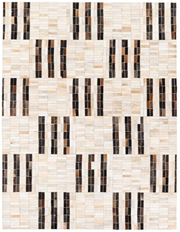 Detail image of 5' x 7' 11 Cowhide Stocks Rug