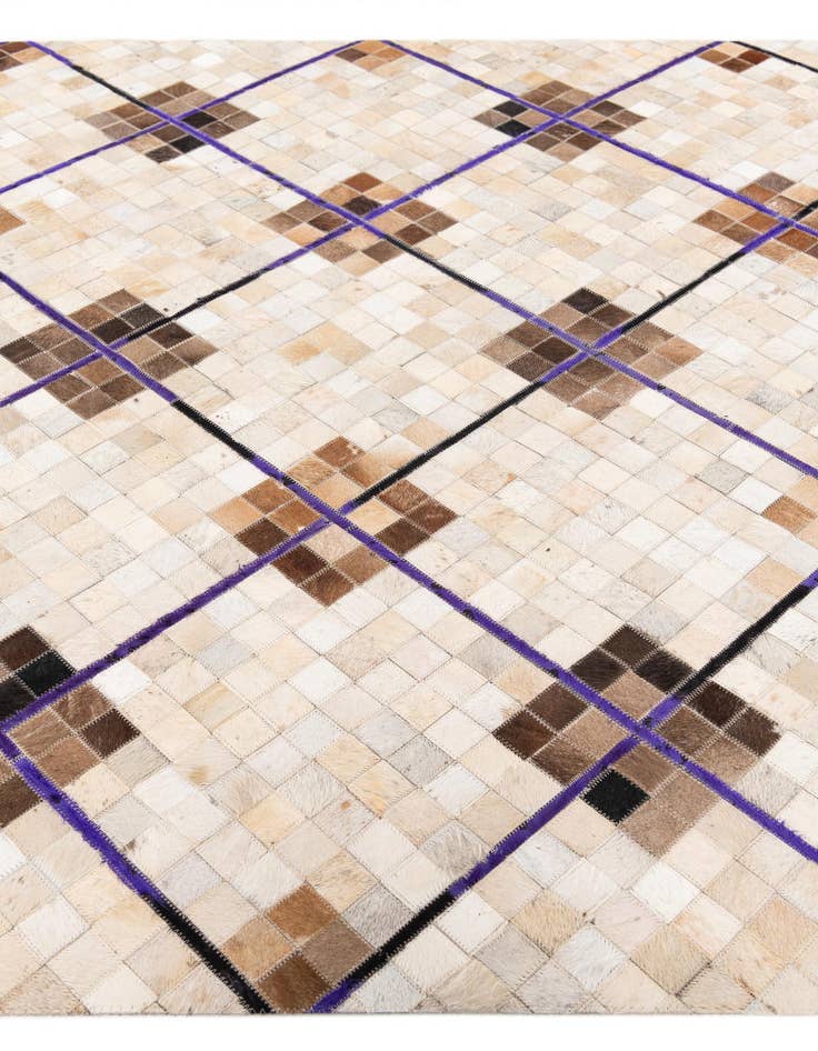 Detail image of 5' x 8' Cowhide Stocks Rug