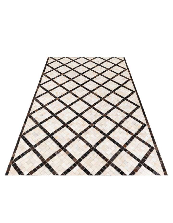 5' 2 x 8' Cowhide Stocks Rug