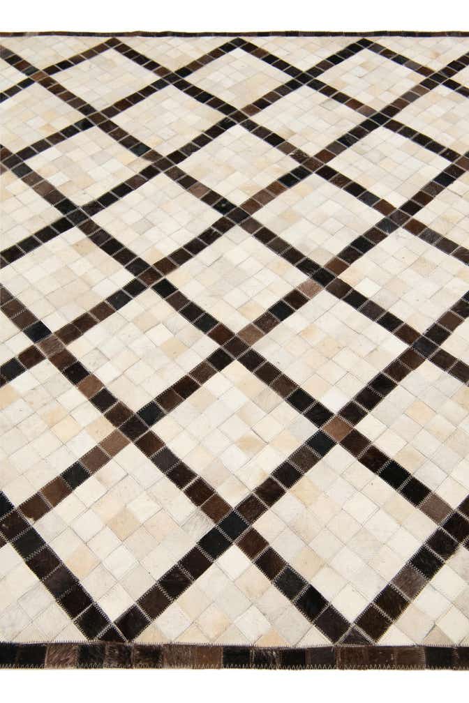 5' 2 x 8' Cowhide Stocks Rug