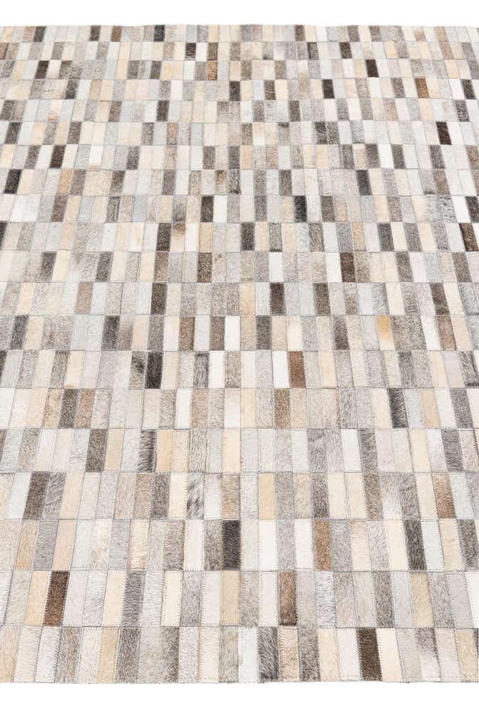 5' x 8' Cowhide Stocks Rug