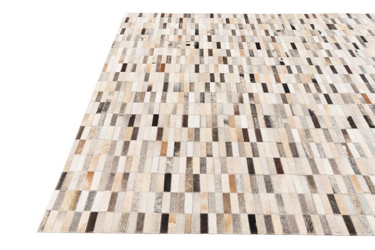 Detail image of 5' 1 x 7' 10 Cowhide Stocks Rug