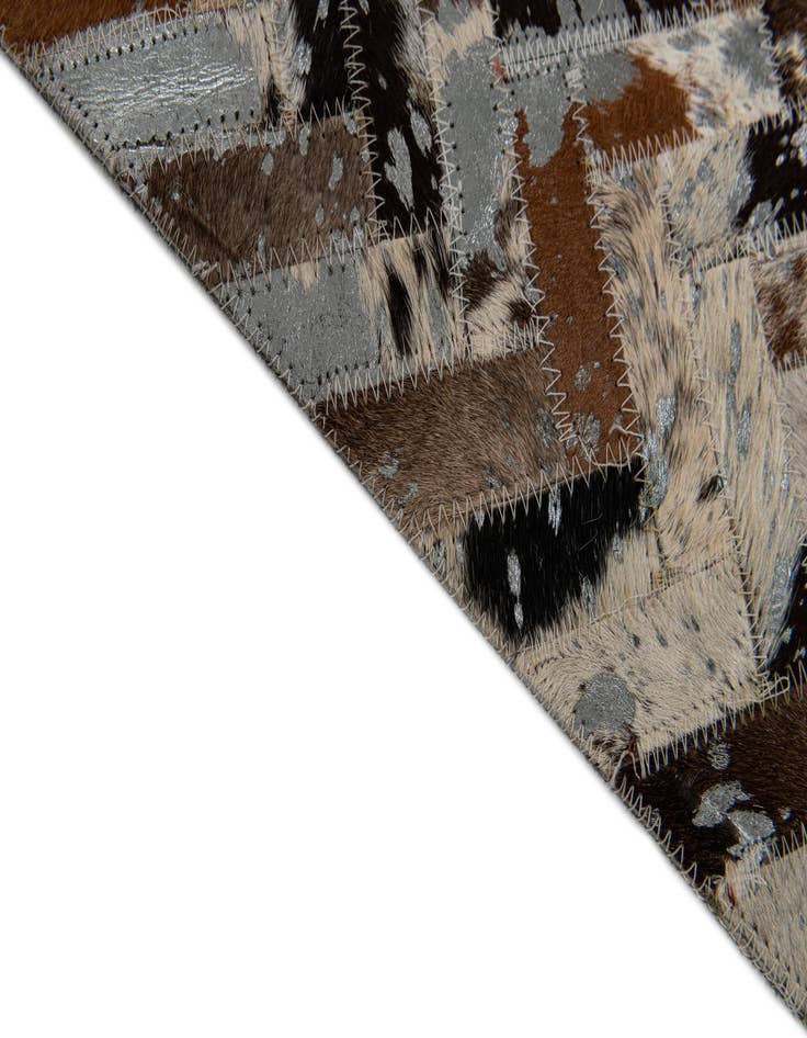 Detail image of 4' 10 x 7' 7 Cowhide Stocks Rug