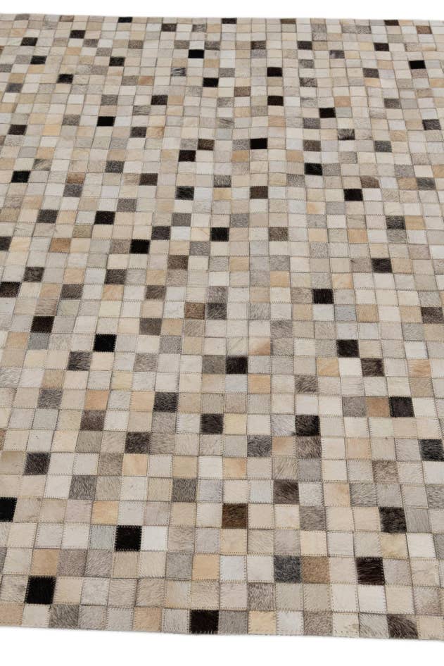 Detail image of 5' x 8' Cowhide Stocks Rug