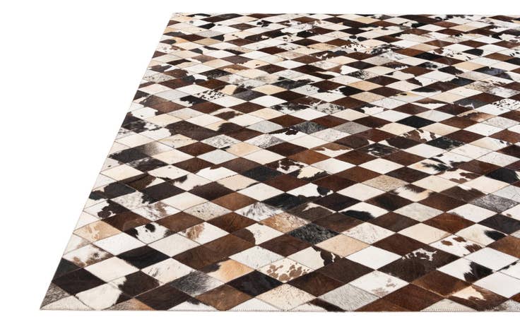 Detail image of 6' 7 x 9' 10 Cowhide Stocks Rug