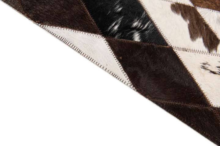 6' 9 x 9' 11 Cowhide Stocks Rug