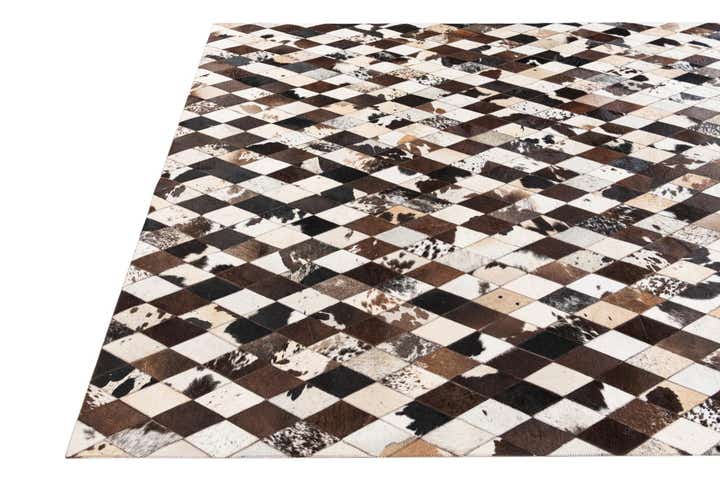 6' 8 x 9' 9 Cowhide Stocks Rug