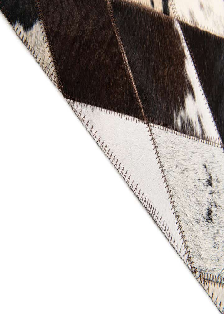 6' 9 x 9' 11 Cowhide Stocks Rug