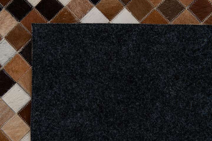 6' 8 x 9' 10 Cowhide Stocks Rug