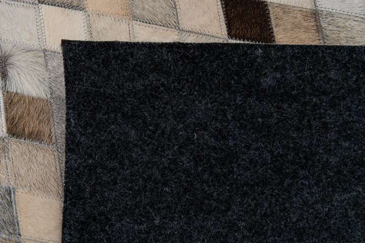 6' 9 x 9' 10 Cowhide Stocks Rug
