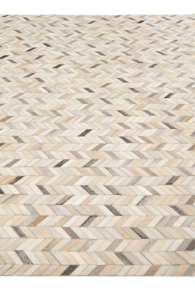 Detail image of 6' 9 x 9' 11 Cowhide Stocks Rug