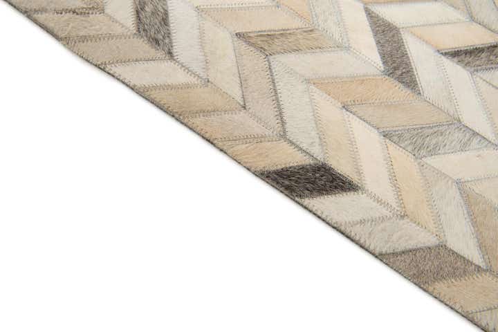 6' 9 x 9' 11 Cowhide Stocks Rug