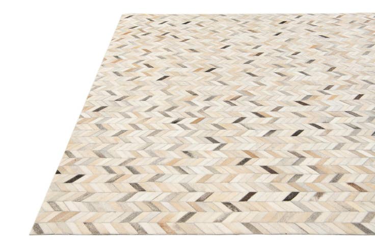 Detail image of 6' 8 x 9' 10 Cowhide Stocks Rug