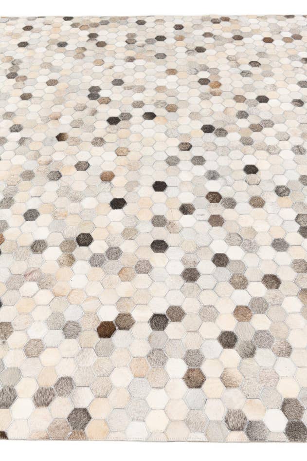 Detail image of 6' 7 x 10' 1 Cowhide Stocks Rug