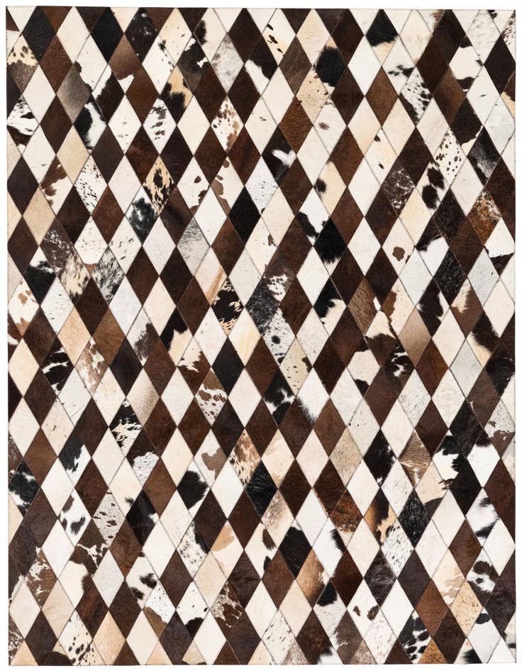 Detail image of 4' 8 x 6' 9 Cowhide Stocks Rug