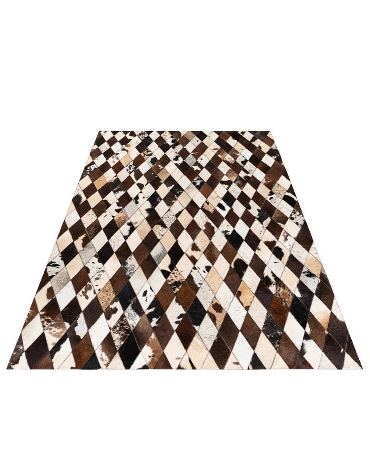 Detail image of 4' 8 x 6' 9 Cowhide Stocks Rug