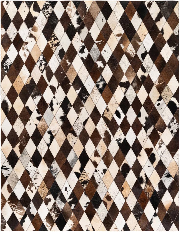 Detail image of 4' 8 x 6' 9 Cowhide Stocks Rug