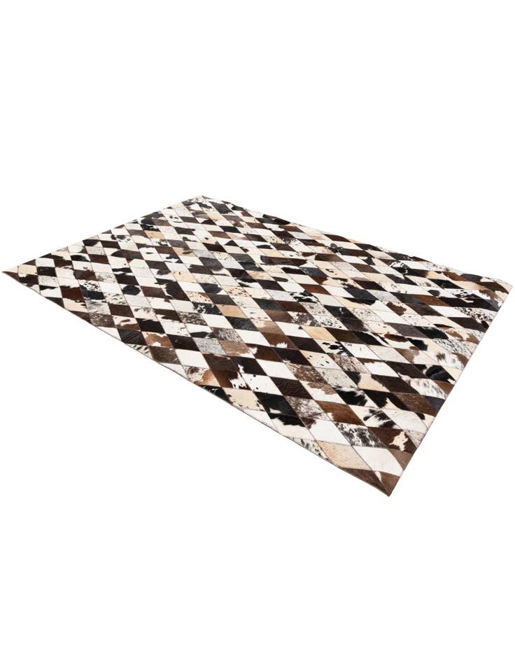 Detail image of 4' 8 x 6' 8 Cowhide Stocks Rug