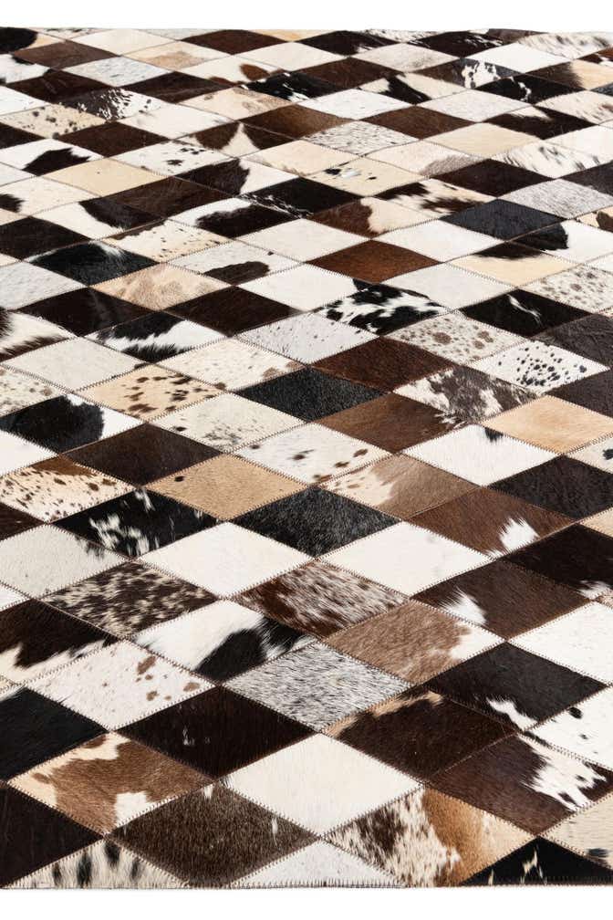 4' 8 x 6' 8 Cowhide Stocks Rug