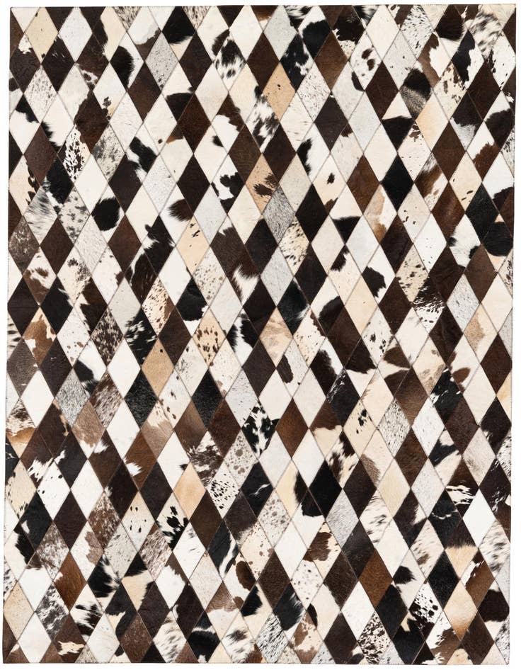 Detail image of 4' 8 x 6' 8 Cowhide Stocks Rug