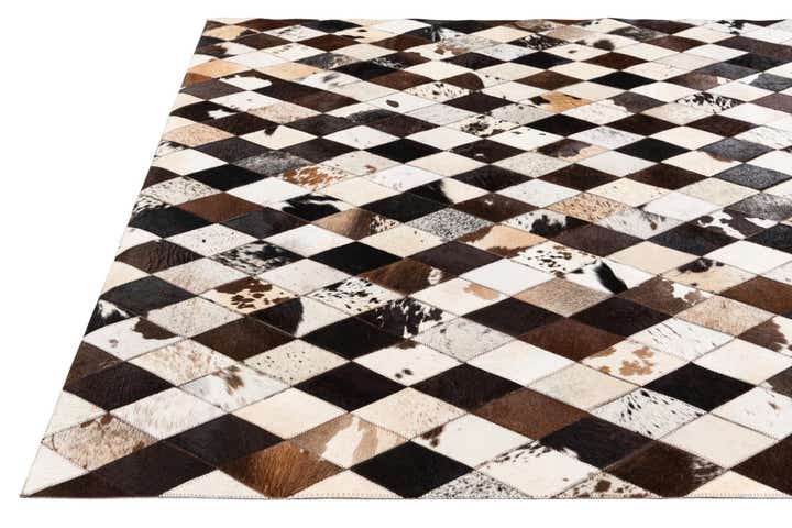 4' 9 x 6' 9 Cowhide Stocks Rug