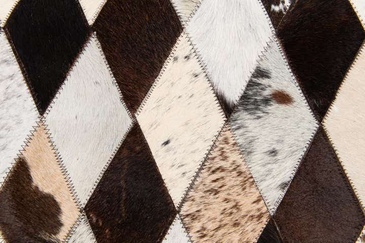 4' 9 x 6' 9 Cowhide Stocks Rug