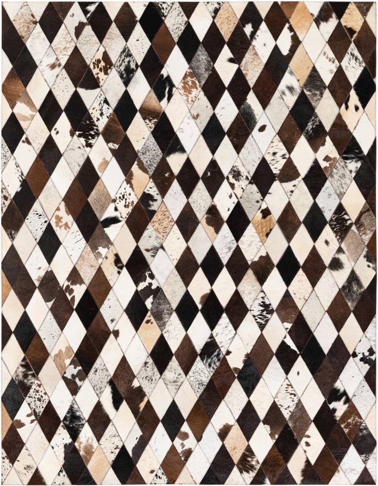 Detail image of 4' 9 x 6' 9 Cowhide Stocks Rug